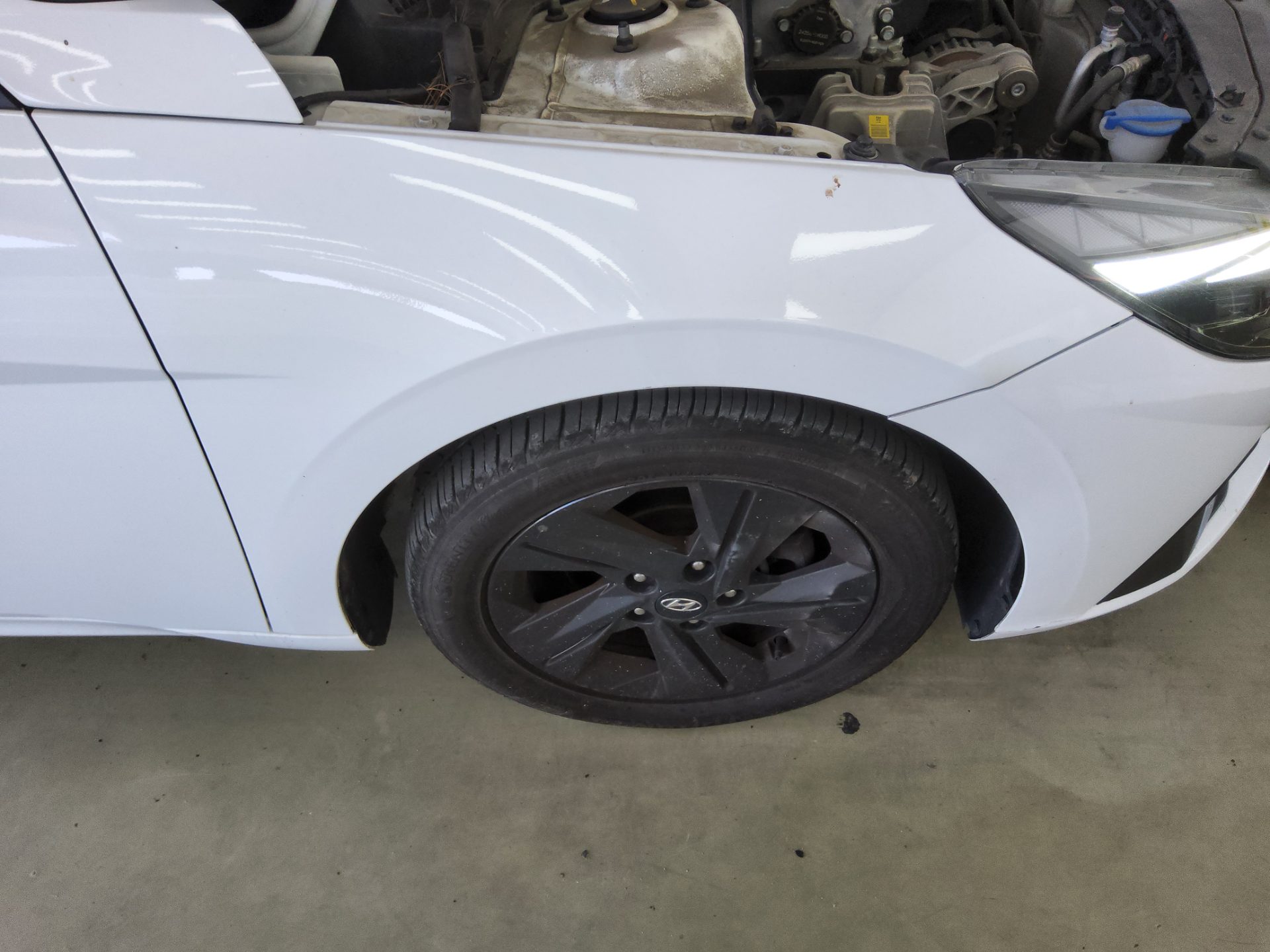 2023 - hyundai avante