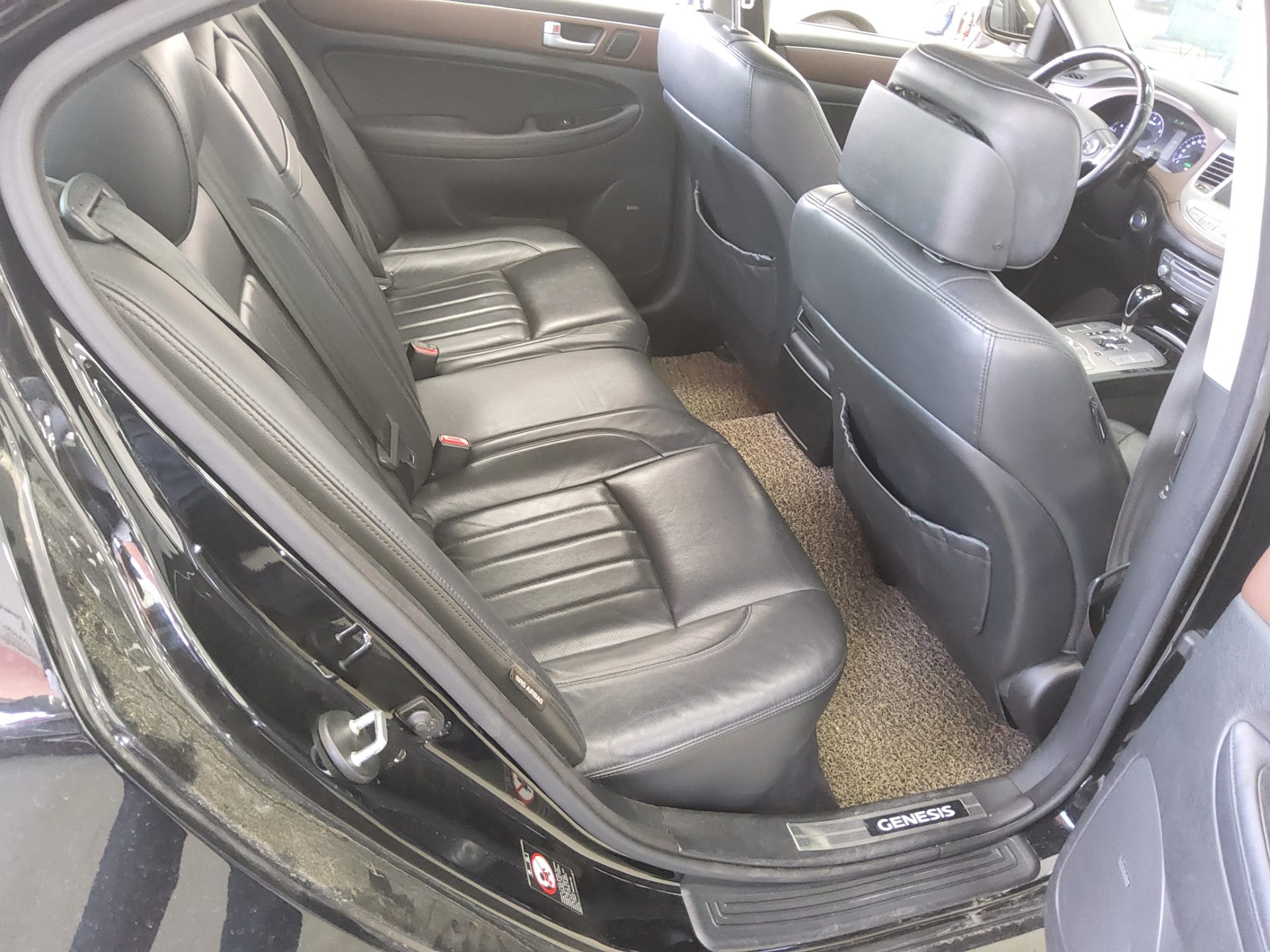 2013 - hyundai bh