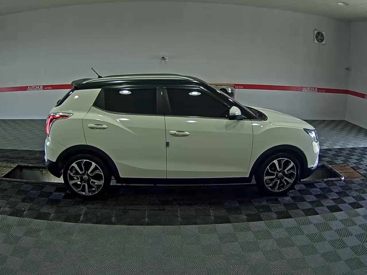 2016 - ssangyong tivoli