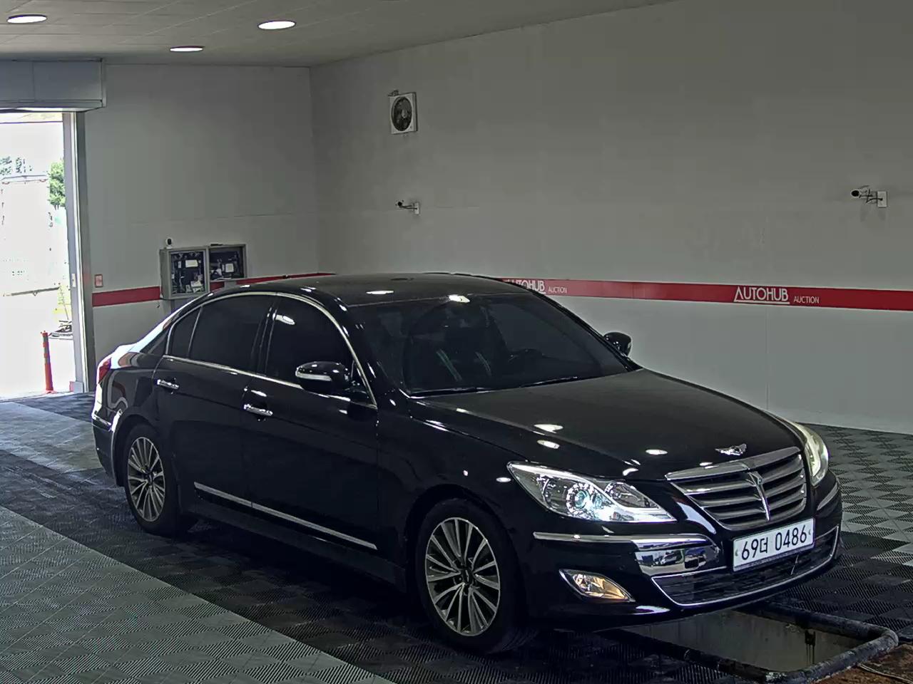 2013 - hyundai bh