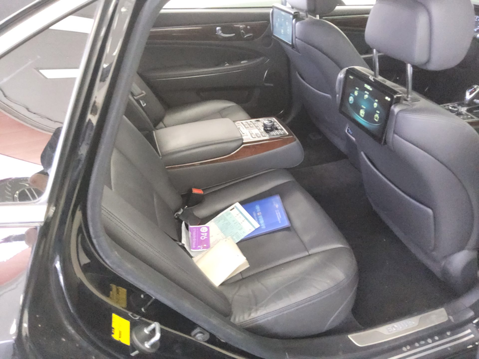 2015 - hyundai equus