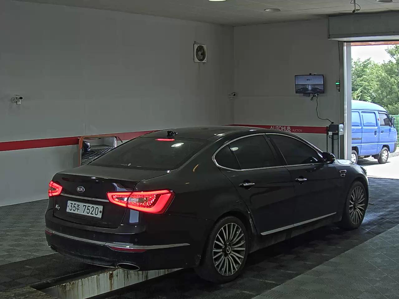 2013 - kia k7