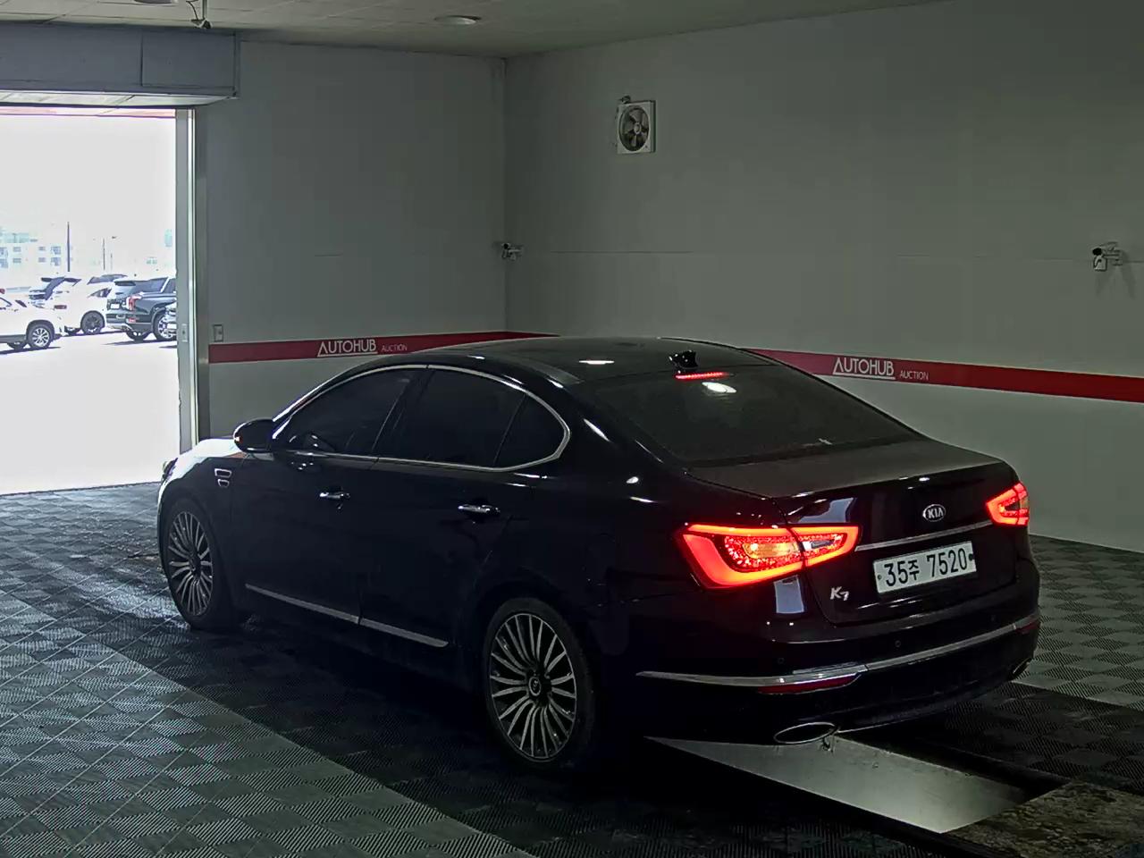 2013 - kia k7