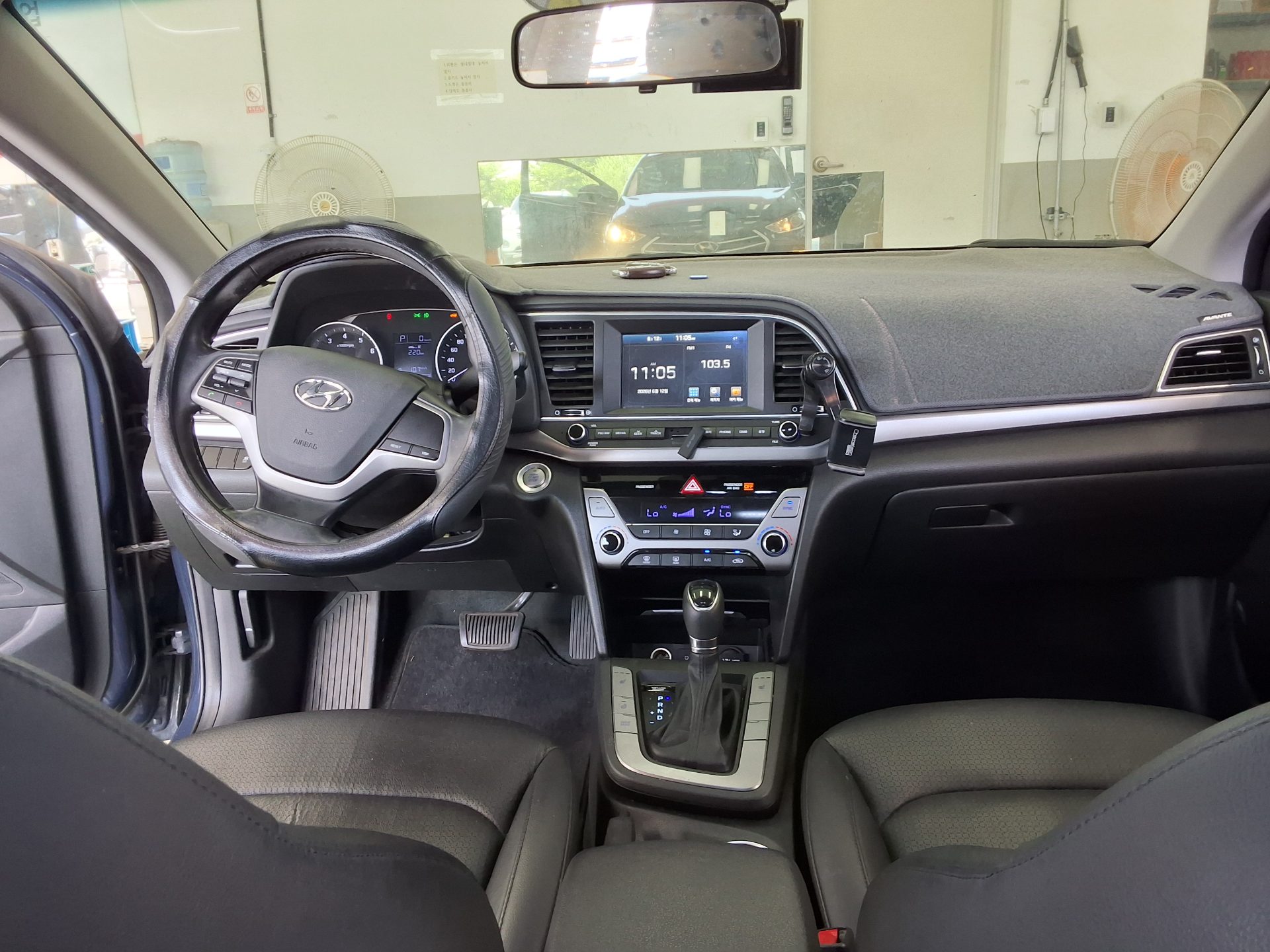 2016 - hyundai avante
