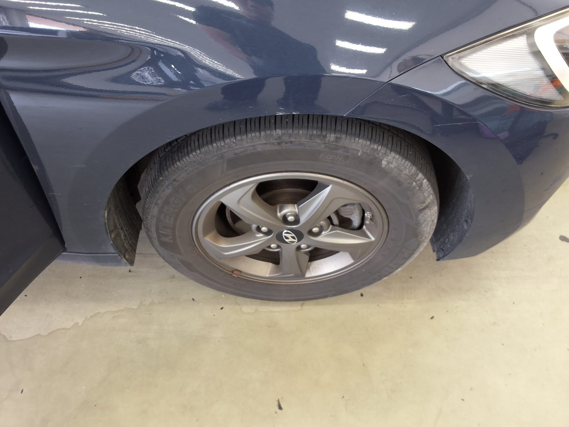 2016 - hyundai avante