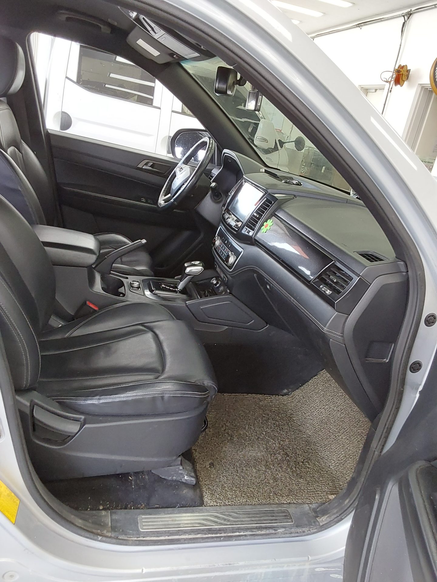 2020 - ssangyong rexton