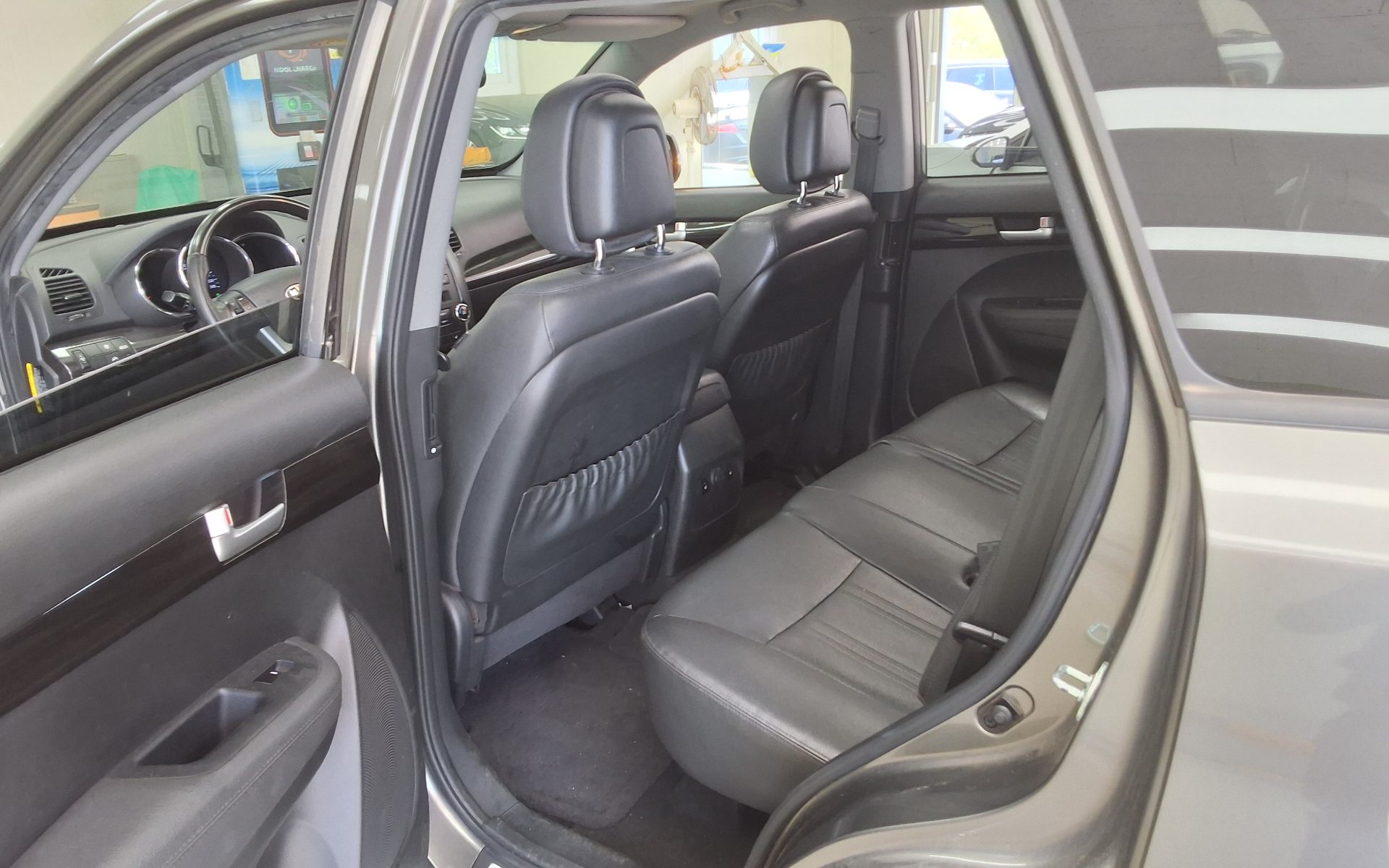 2011 - kia sorento