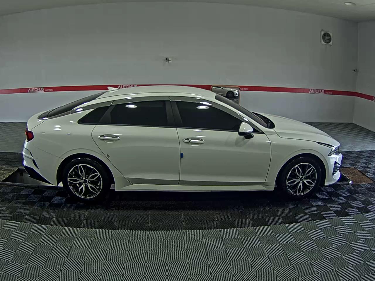 2020 - kia k5