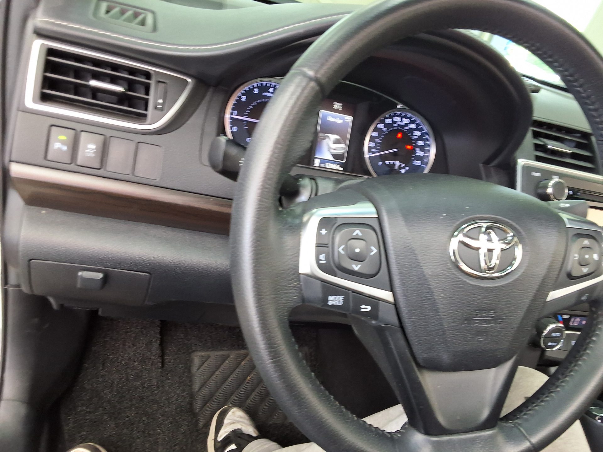 2015 - toyota camry