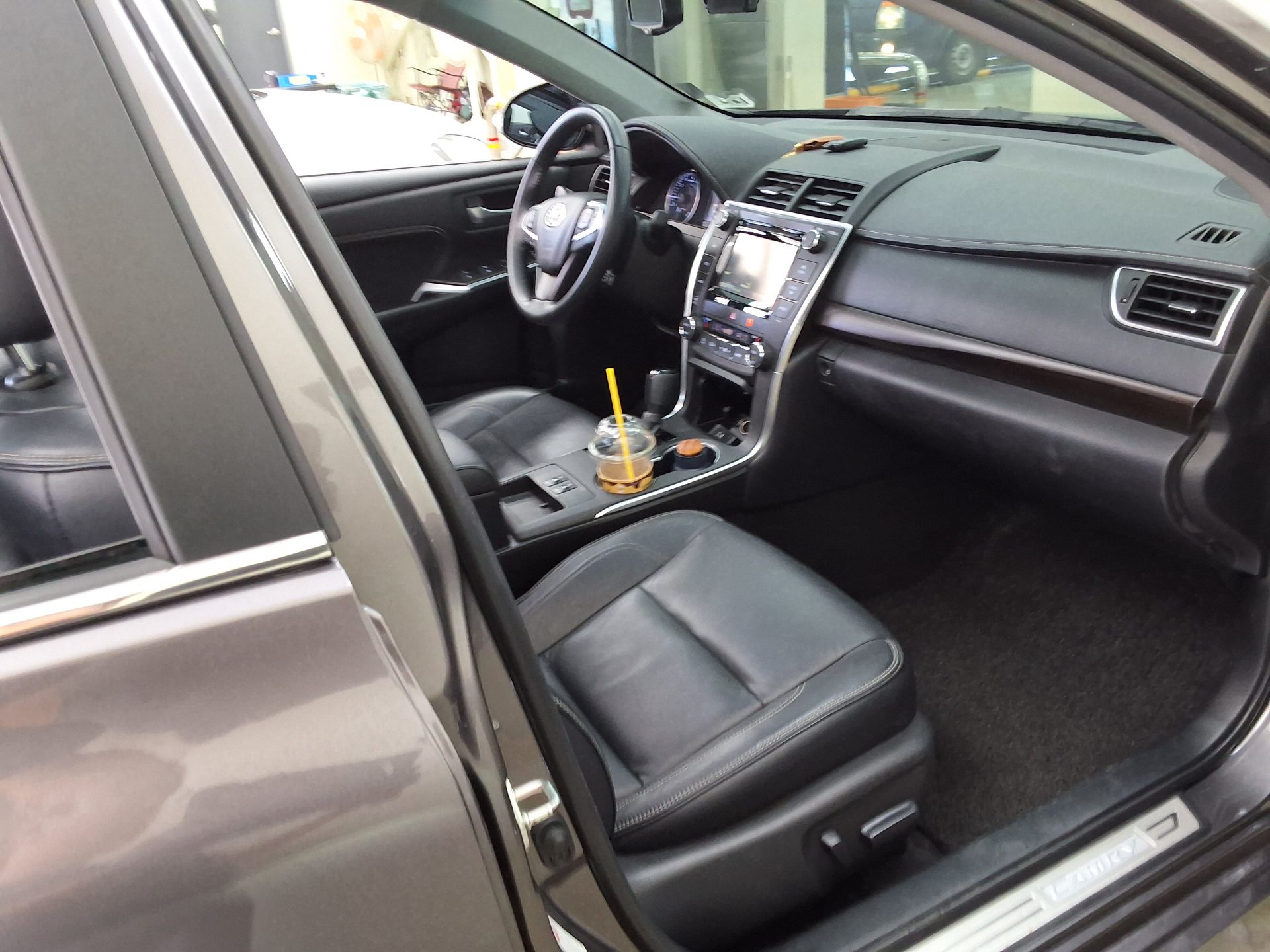 2015 - toyota camry