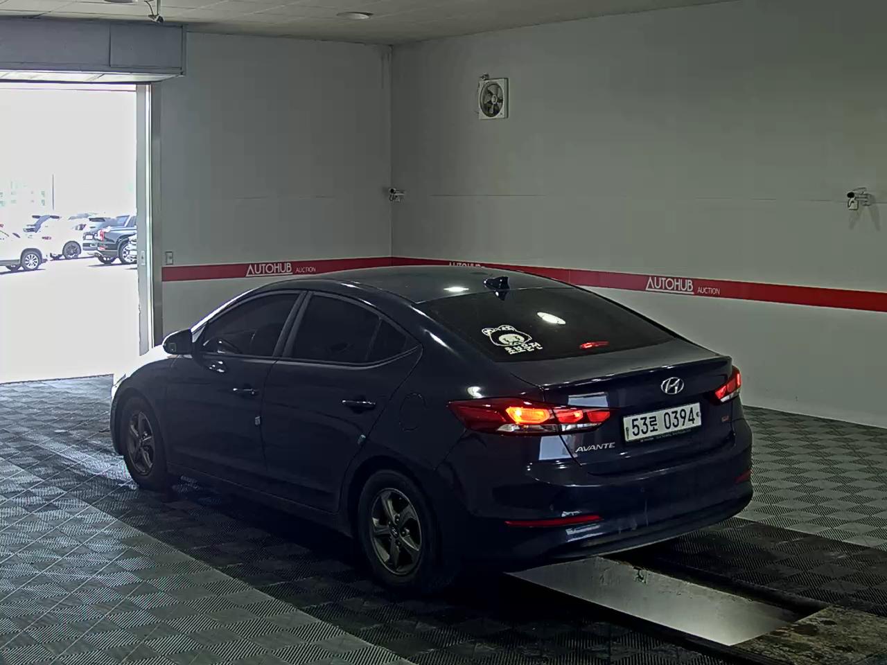 2016 - hyundai avante