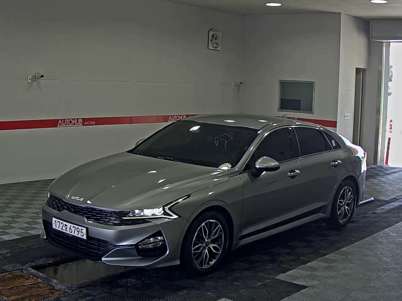2023 - kia k5