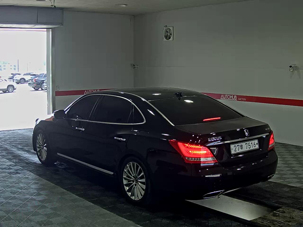 2015 - hyundai equus