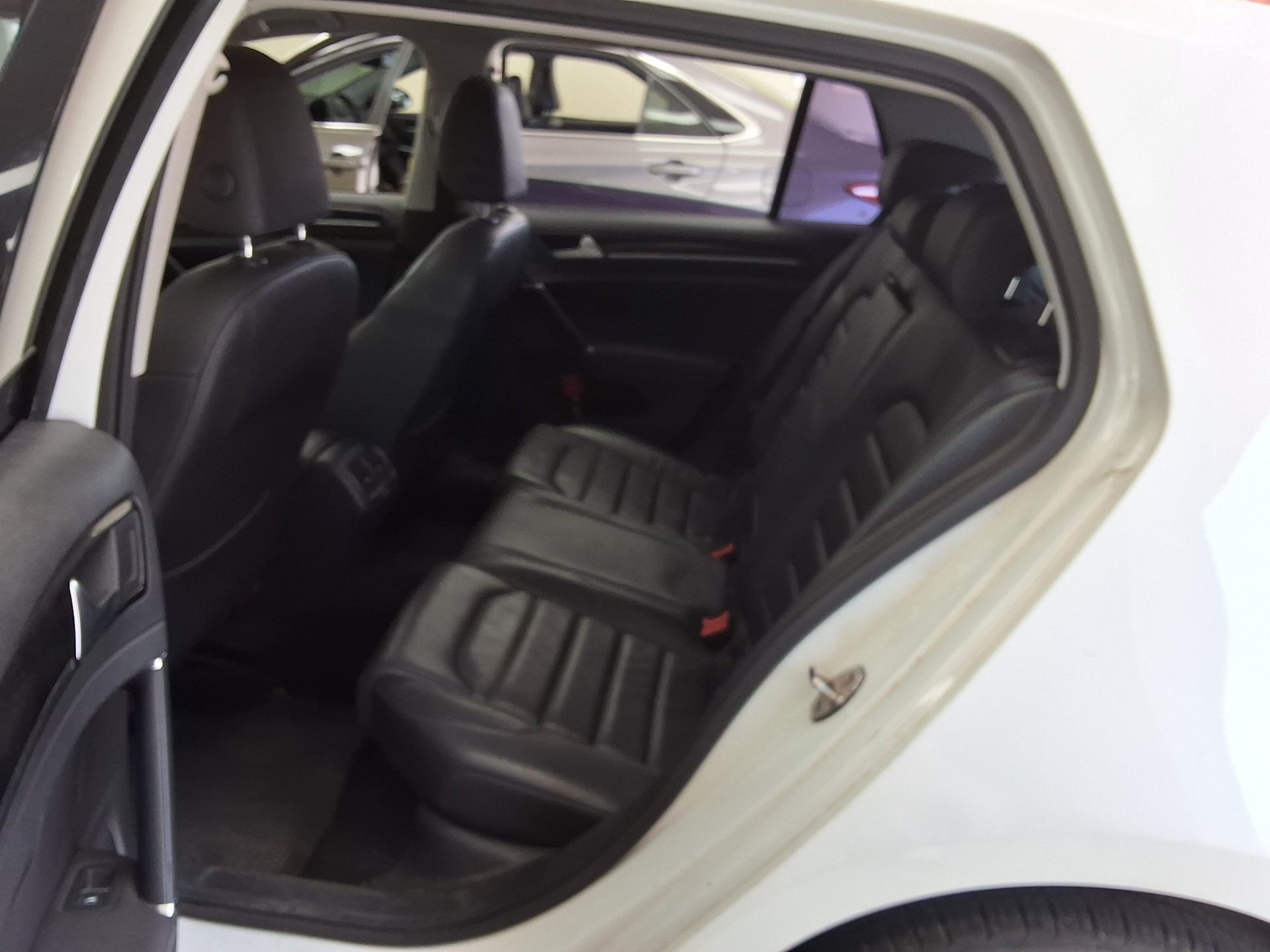 2014 - volkswagen golf