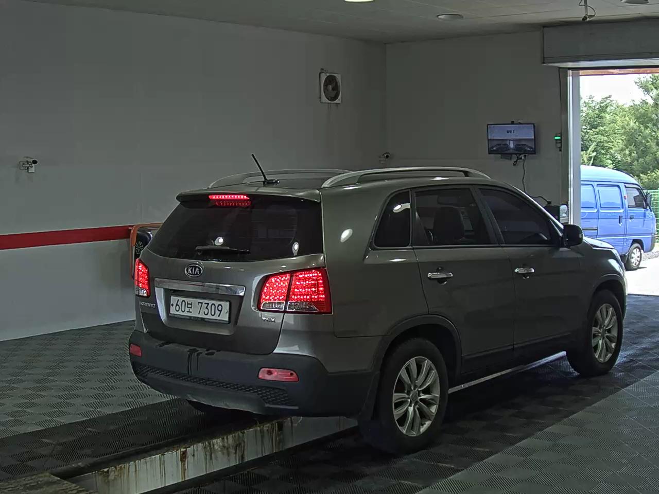 2011 - kia sorento