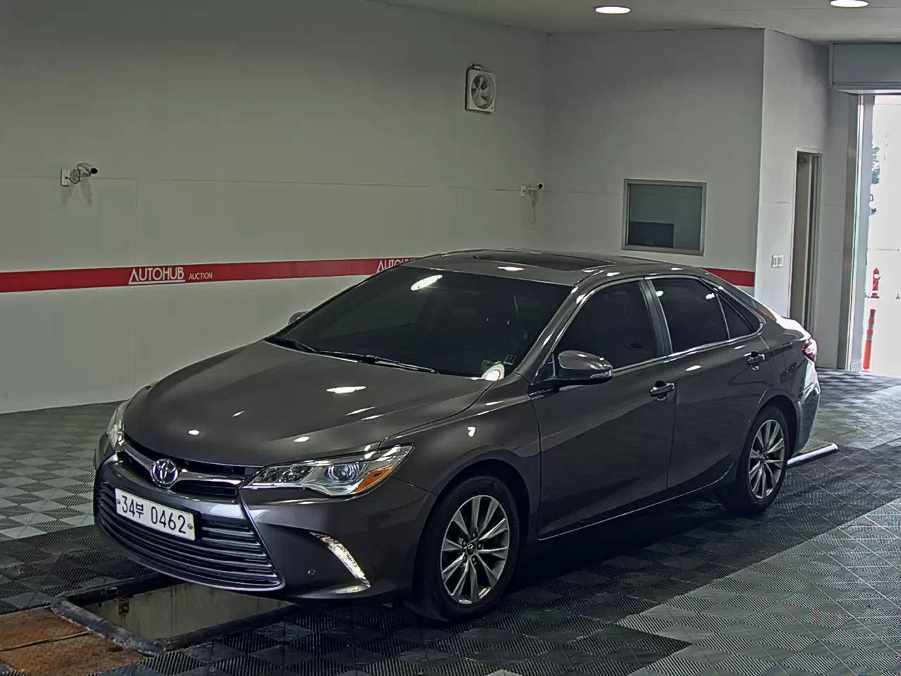 2015 - toyota camry