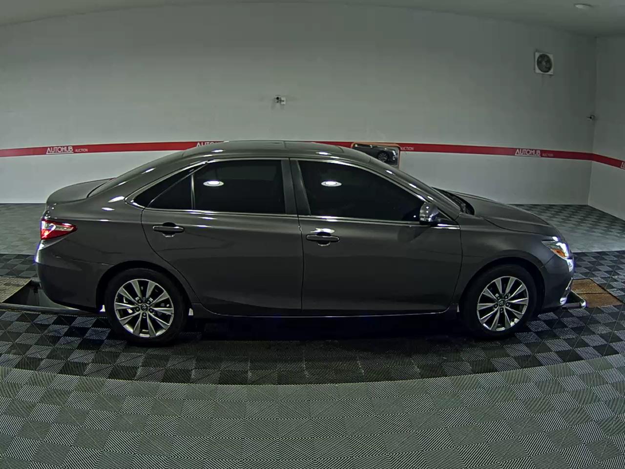 2015 - toyota camry