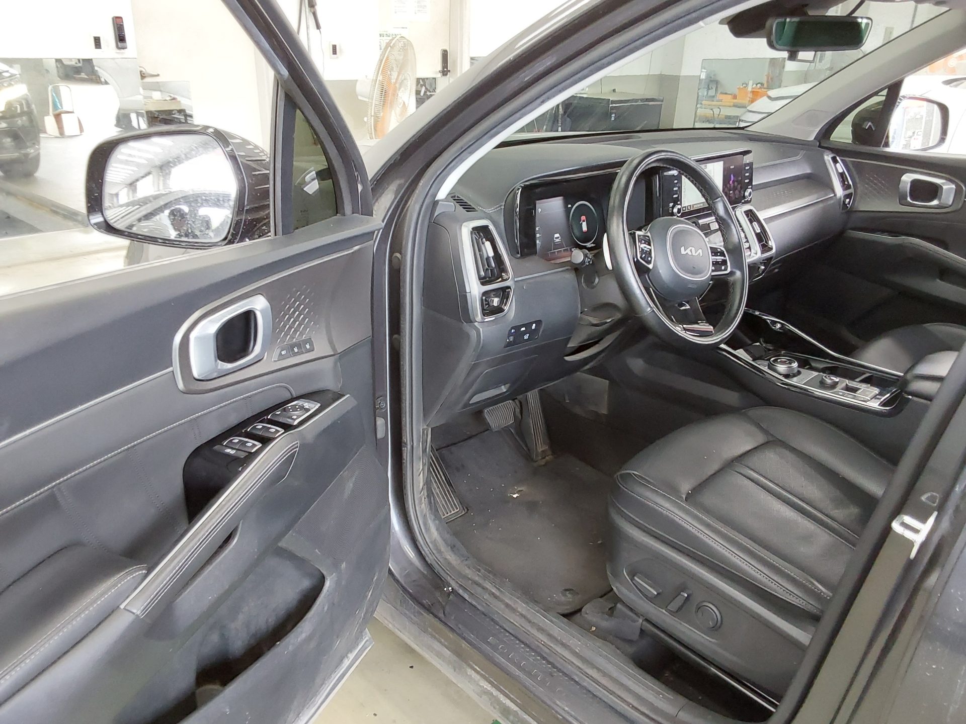 2023 - kia sorento