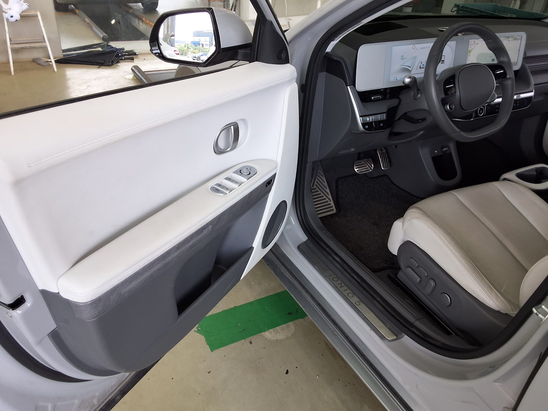 2023 - hyundai ioniq