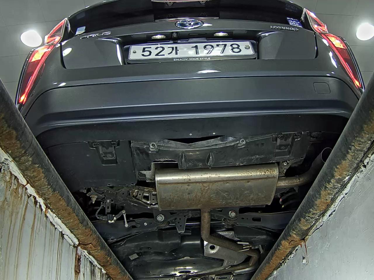 2018 - toyota prius