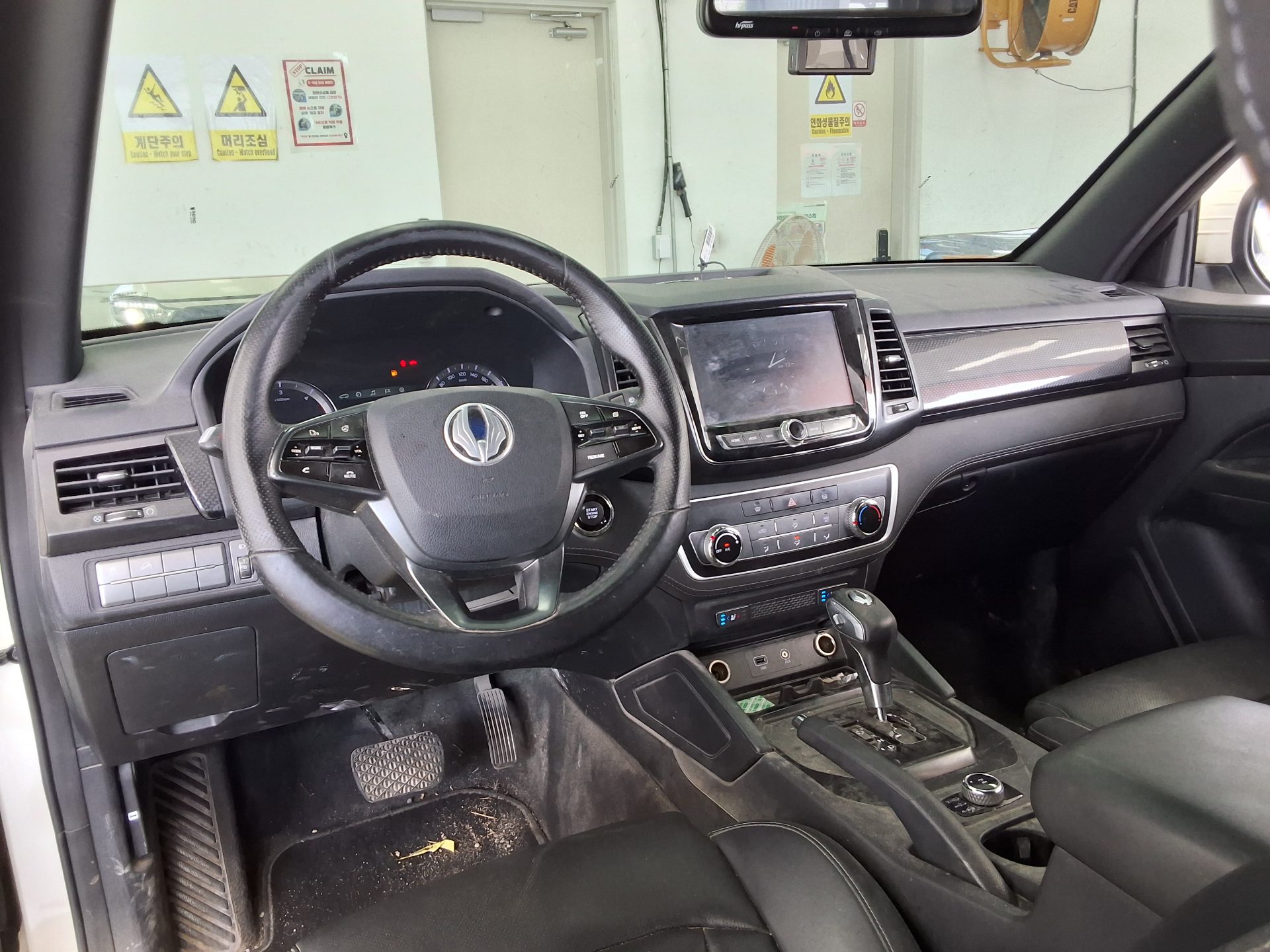 2021 - ssangyong rexton