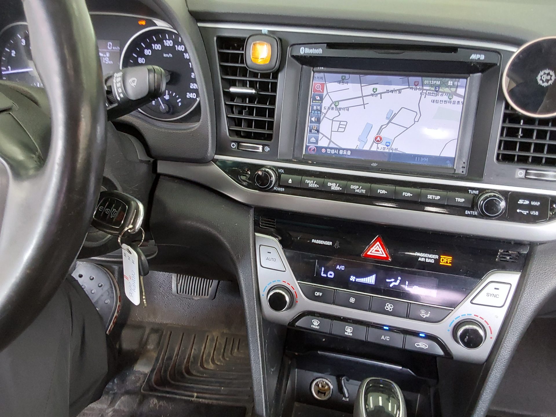 2016 - hyundai avante