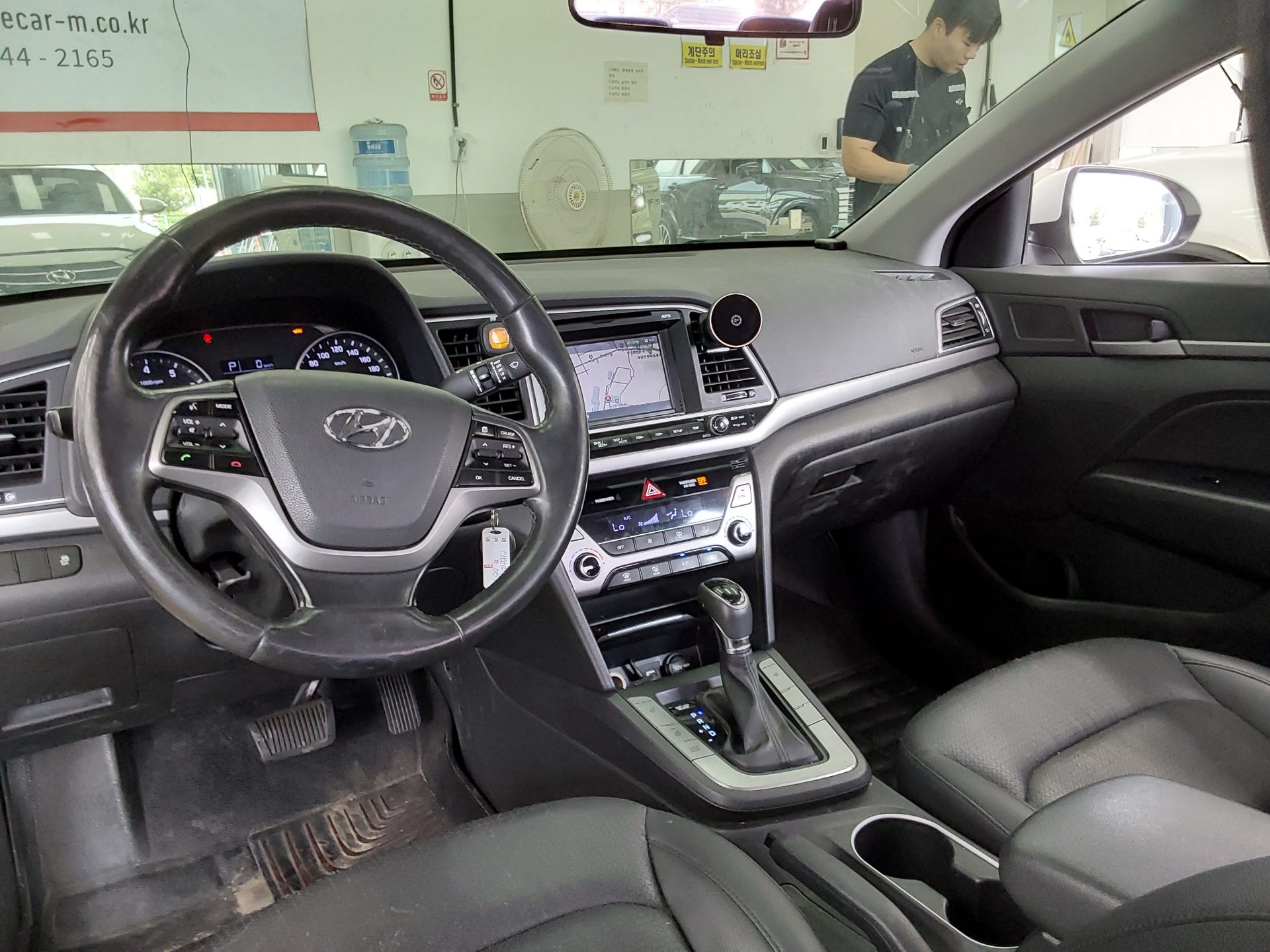 2016 - hyundai avante