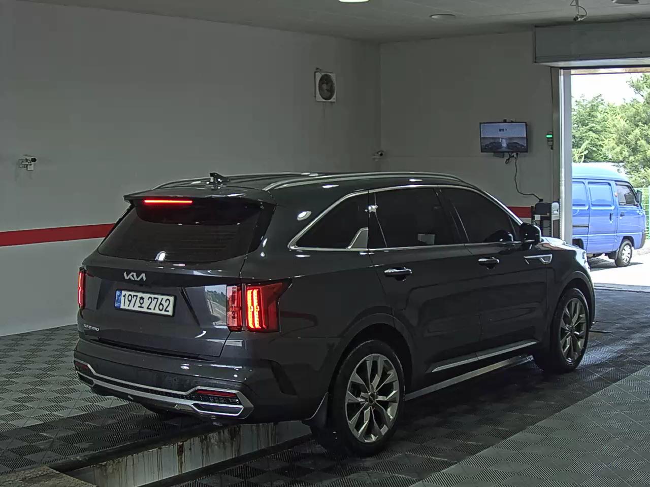 2023 - kia sorento