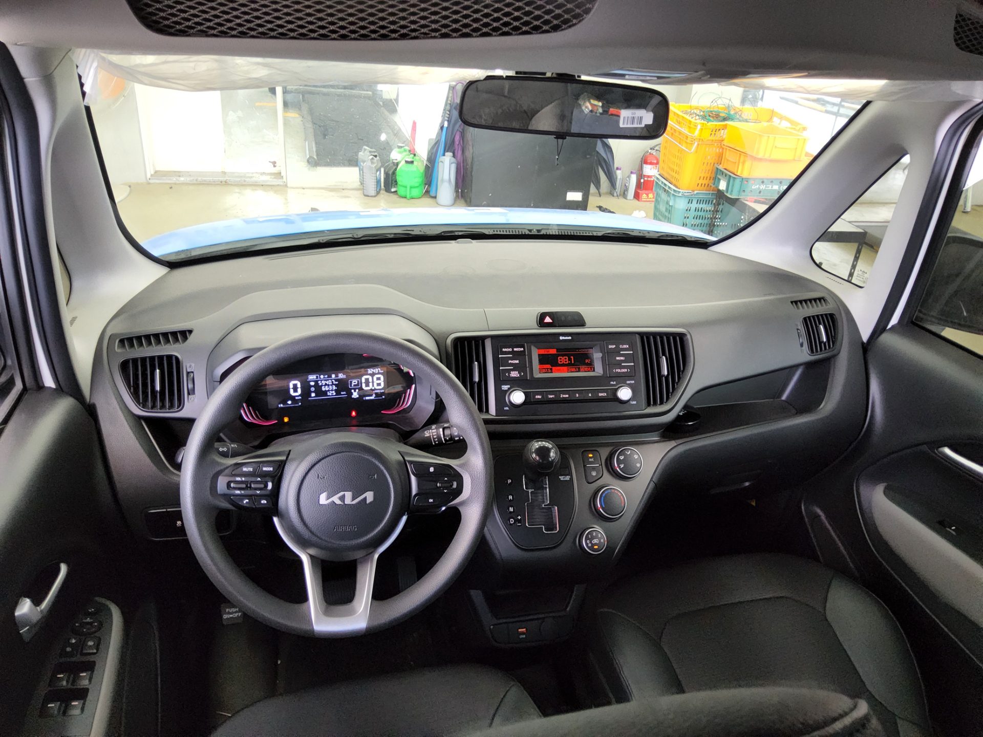2023 - kia ray