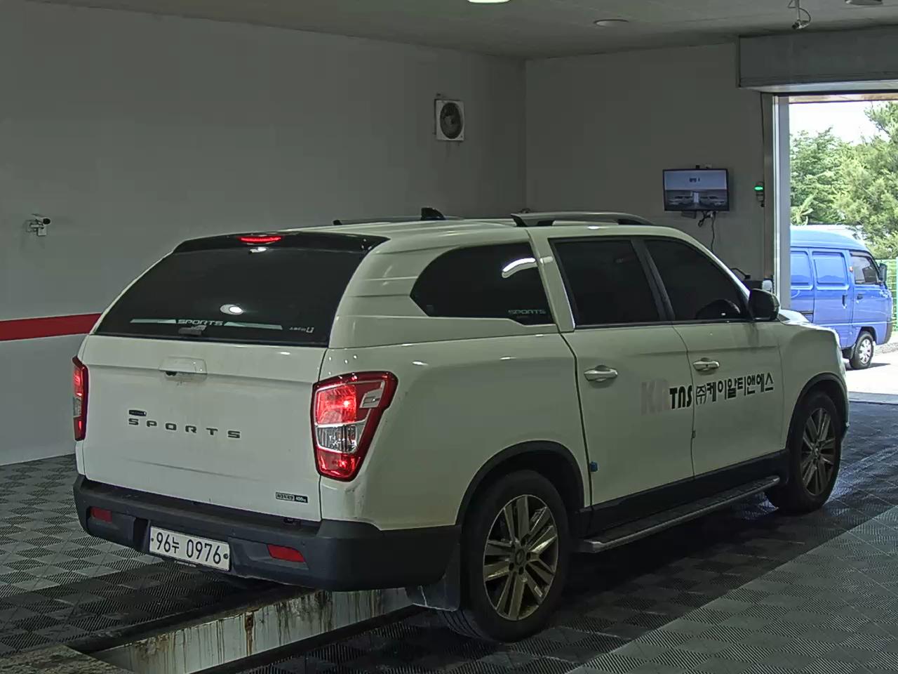 2021 - ssangyong rexton