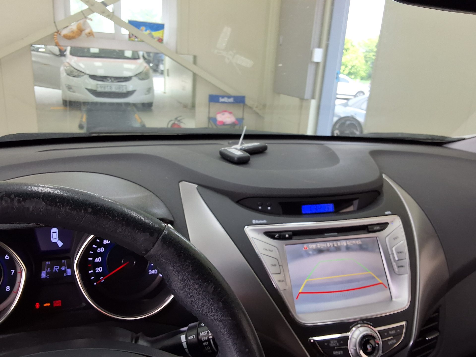 2012 - hyundai avante