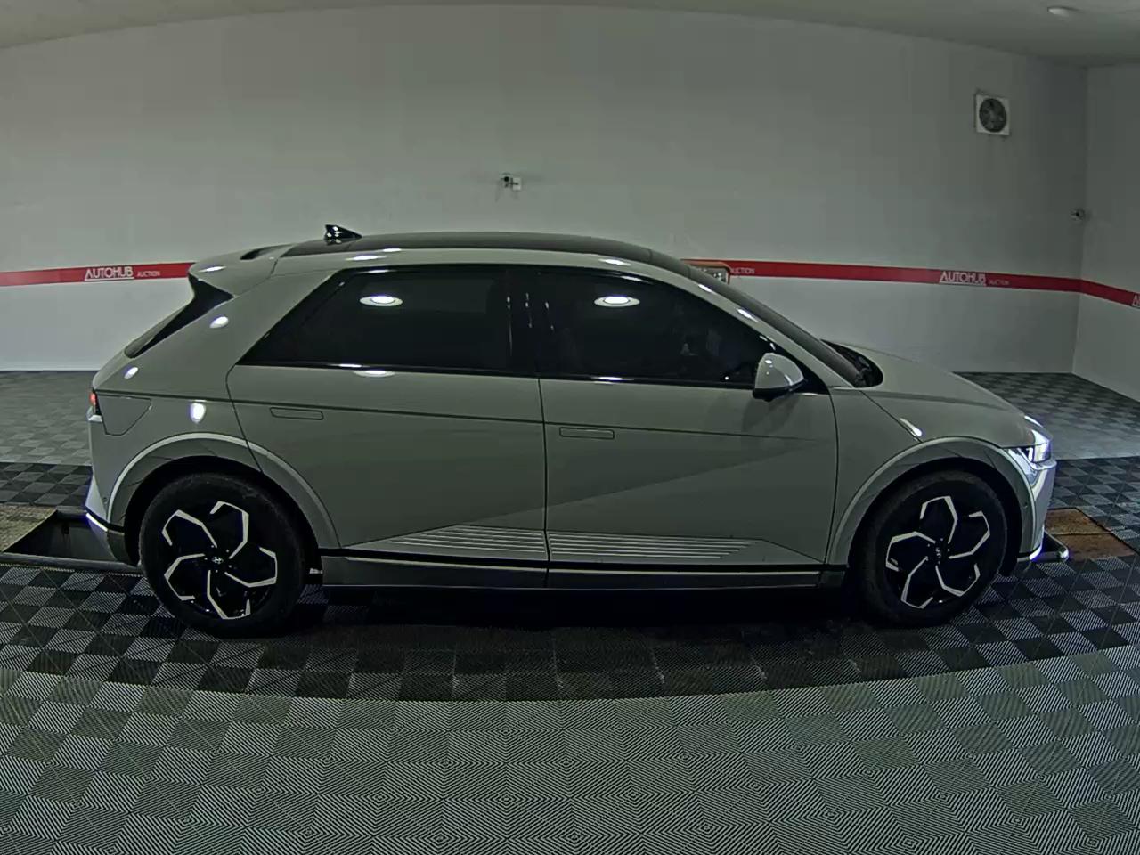 2023 - hyundai ioniq