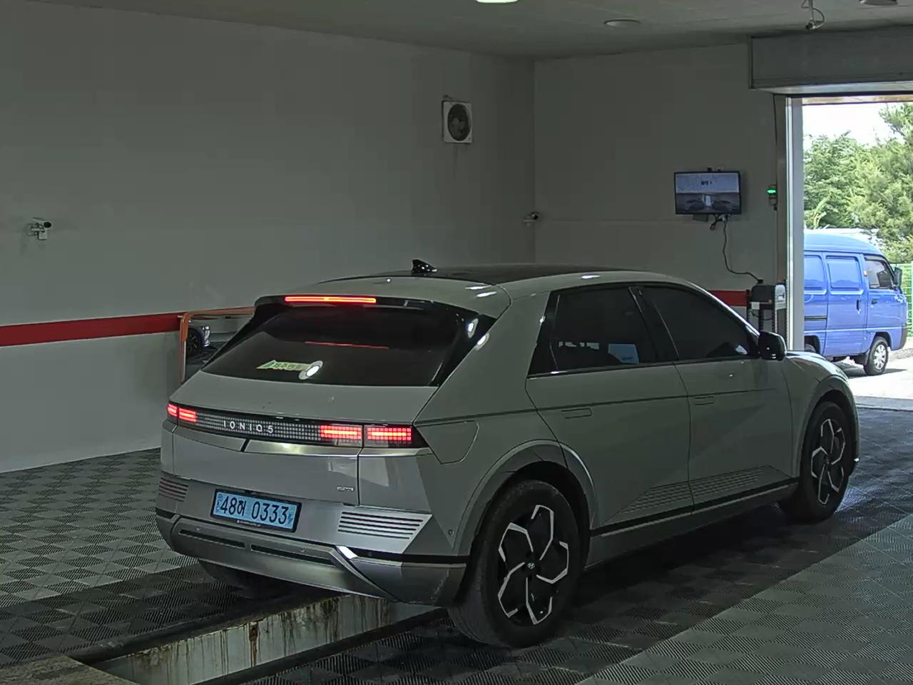 2023 - hyundai ioniq