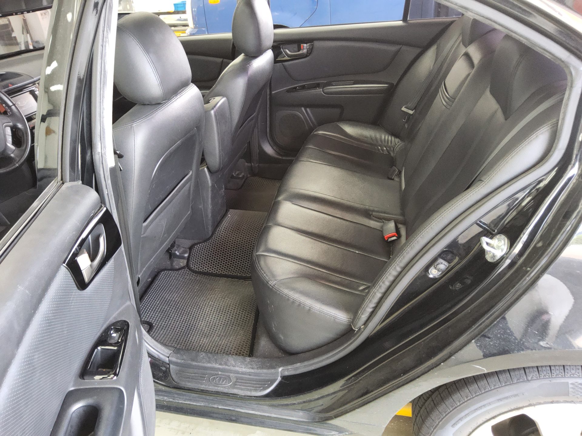 2009 - kia lotze