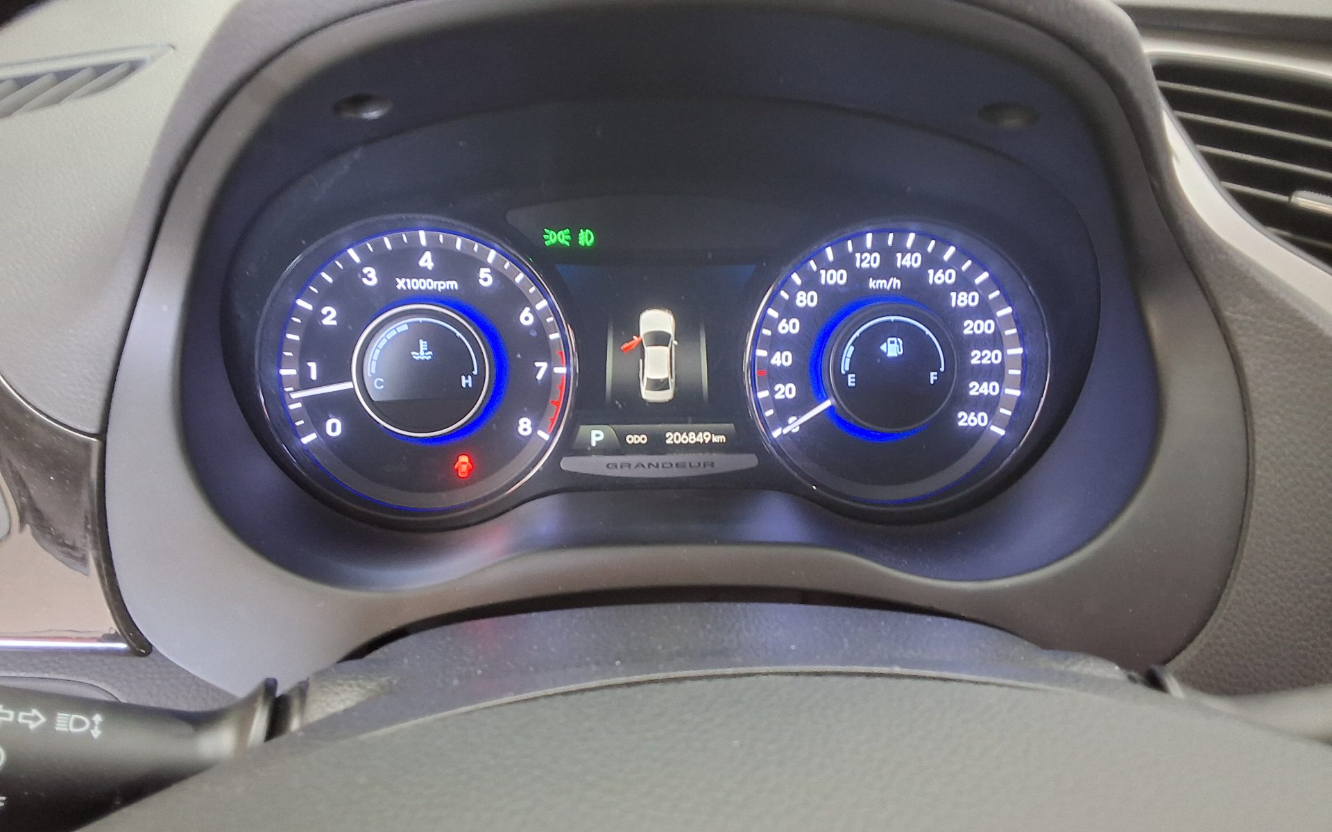 2012 - hyundai grandeur