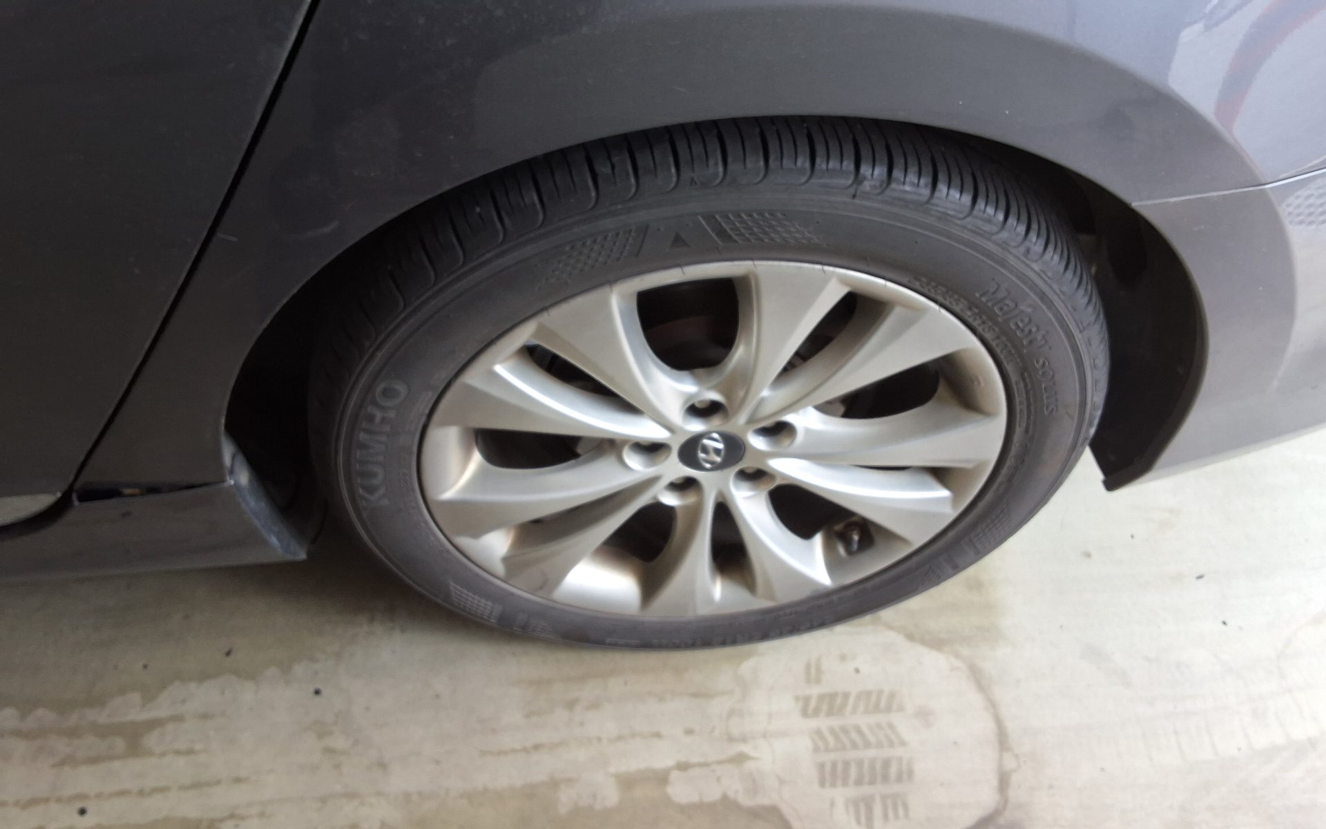 2012 - hyundai grandeur