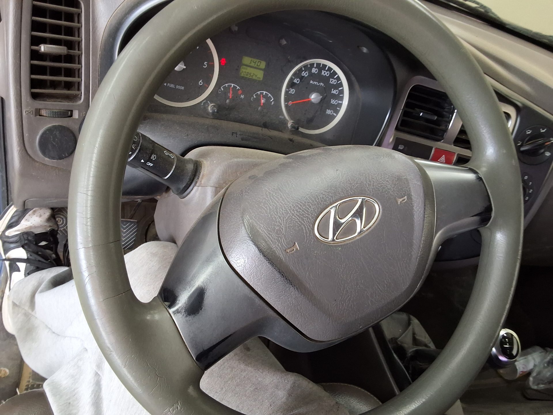 2012 - hyundai porter