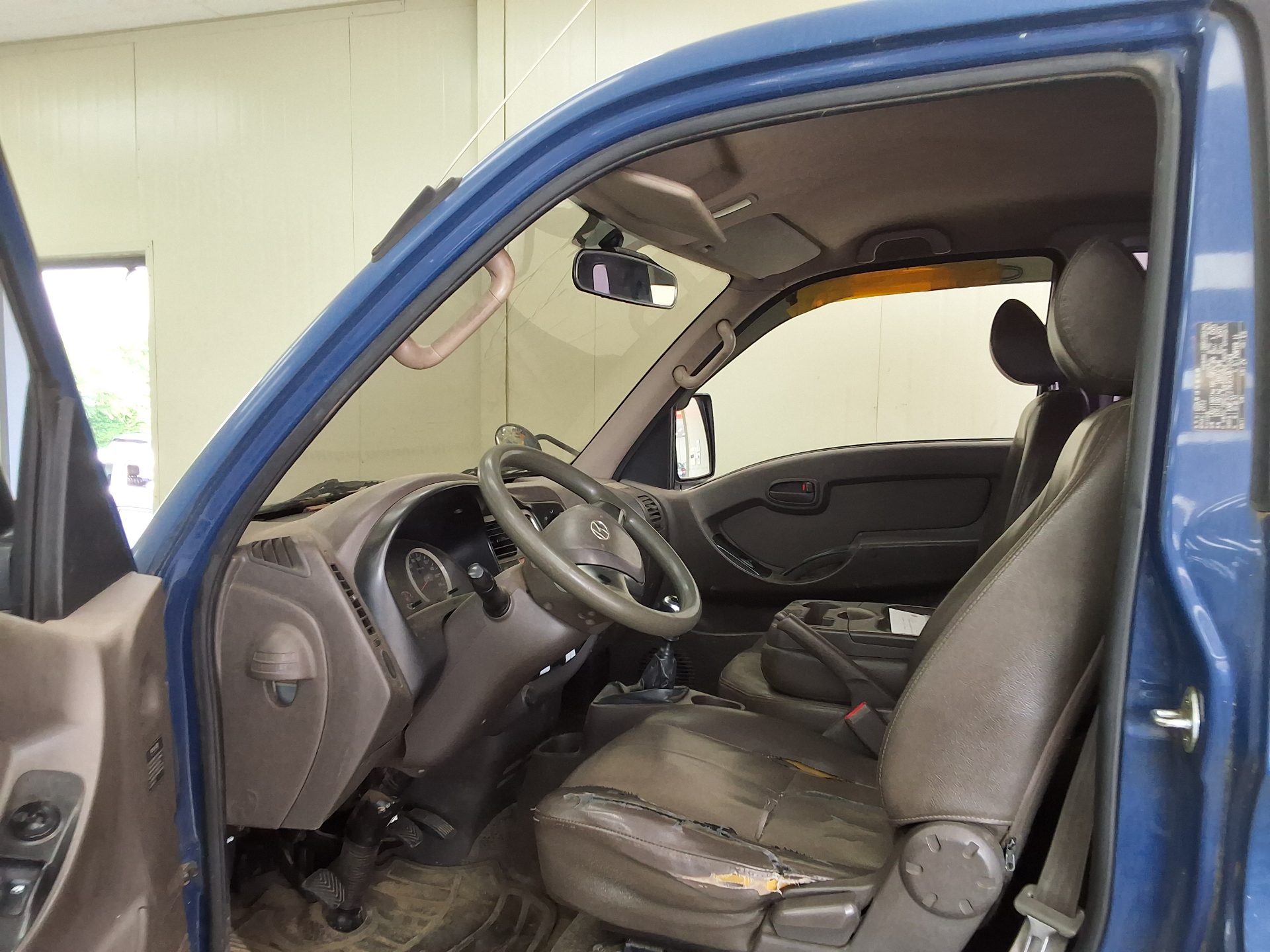2012 - hyundai porter