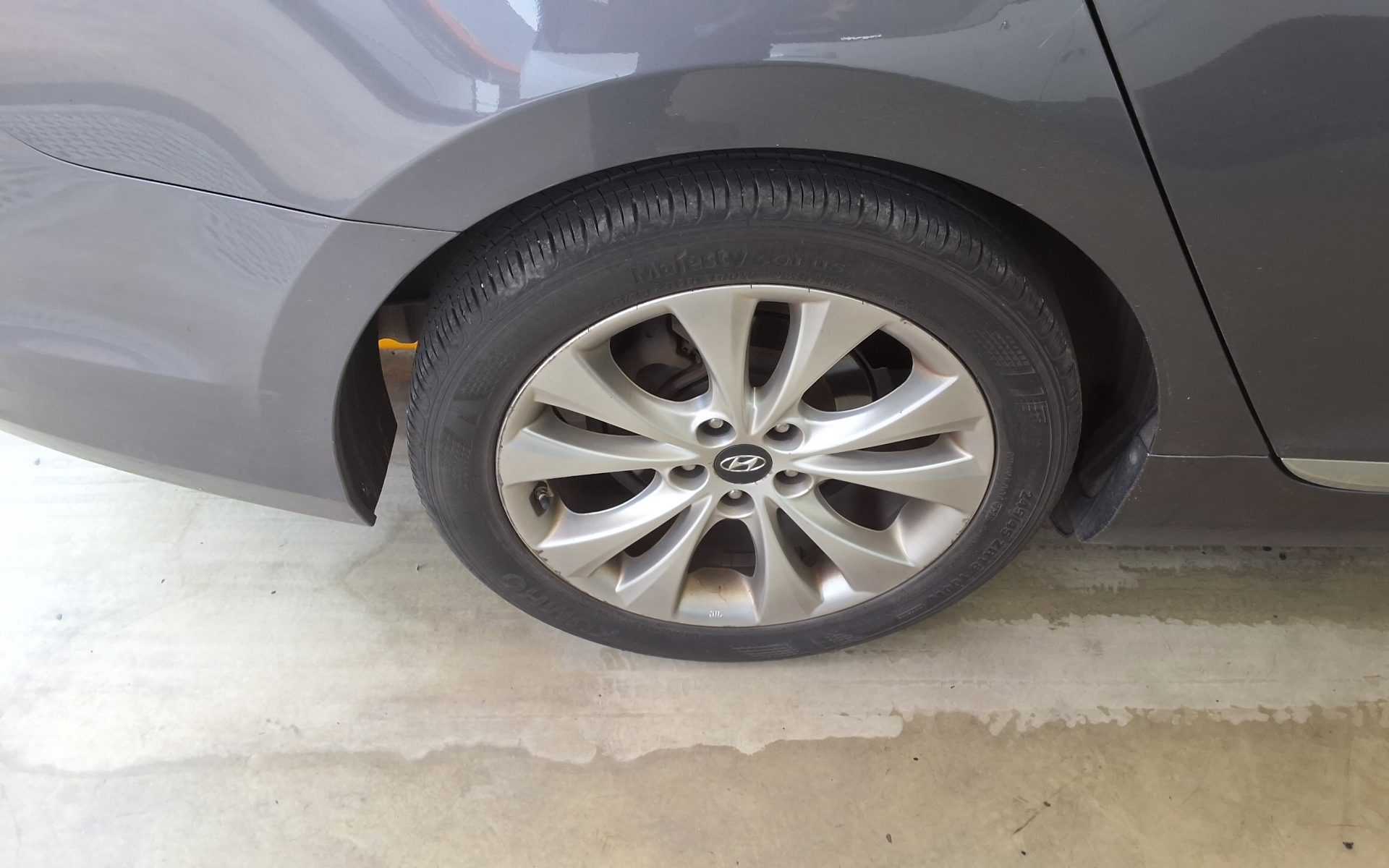 2012 - hyundai grandeur