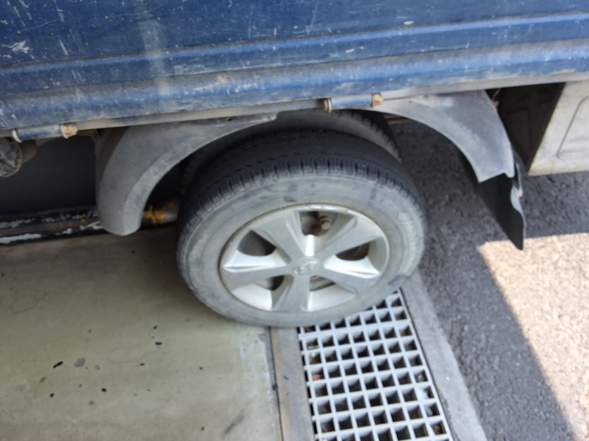 2012 - hyundai porter