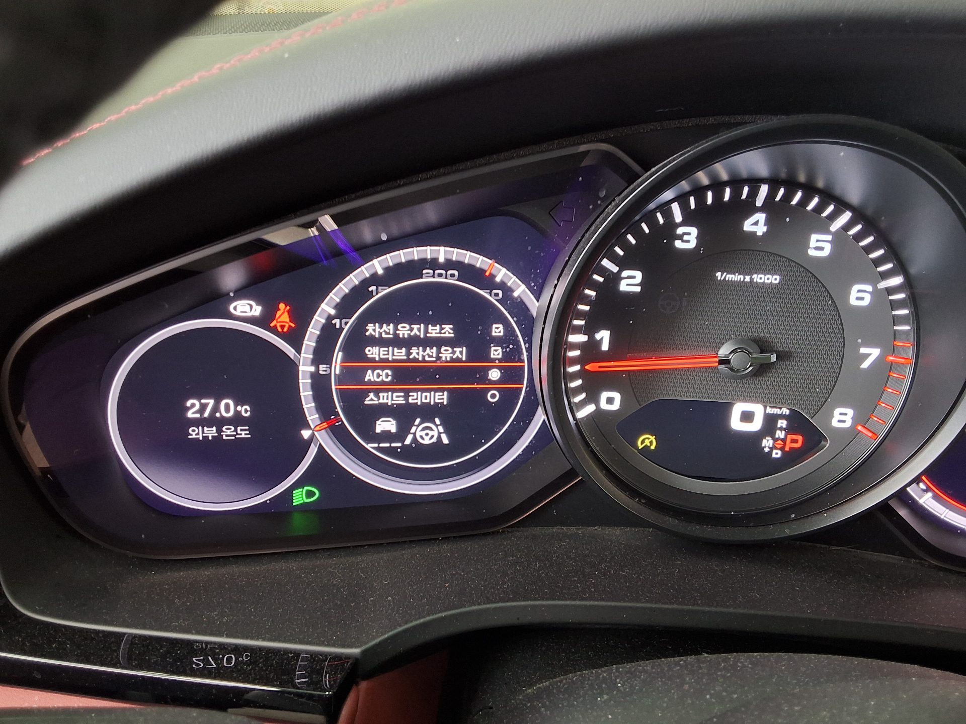 2023 - porsche cayenne