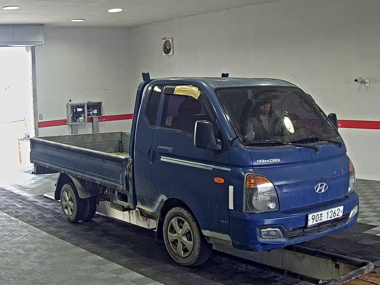 2012 - hyundai porter