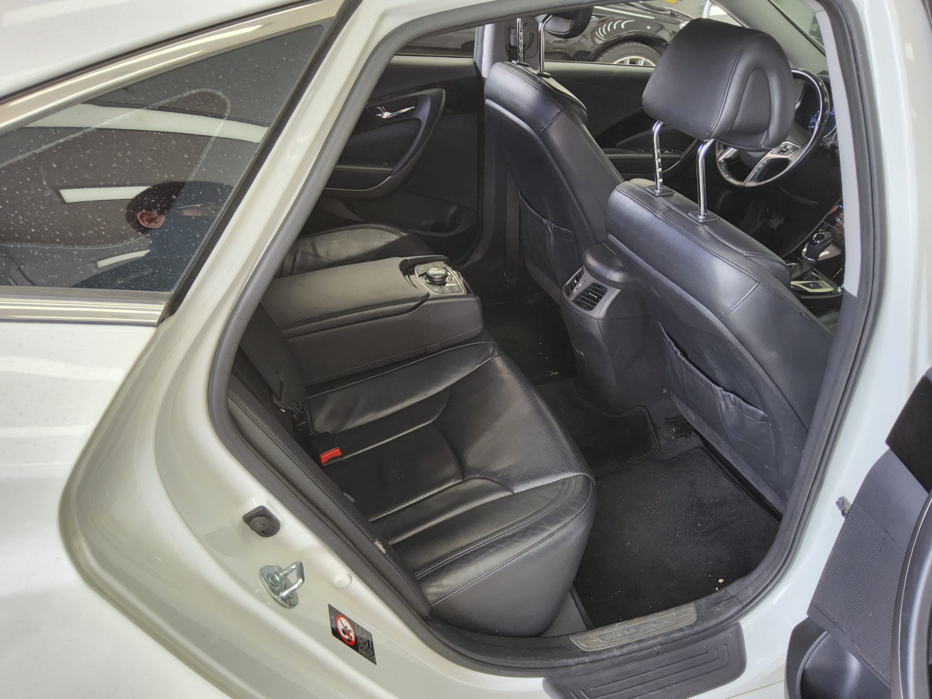 2012 - hyundai grandeur