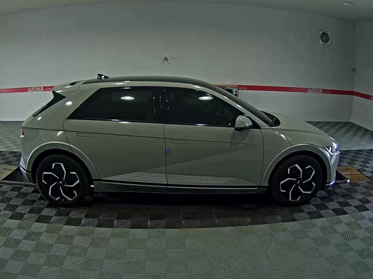 2023 - hyundai ioniq