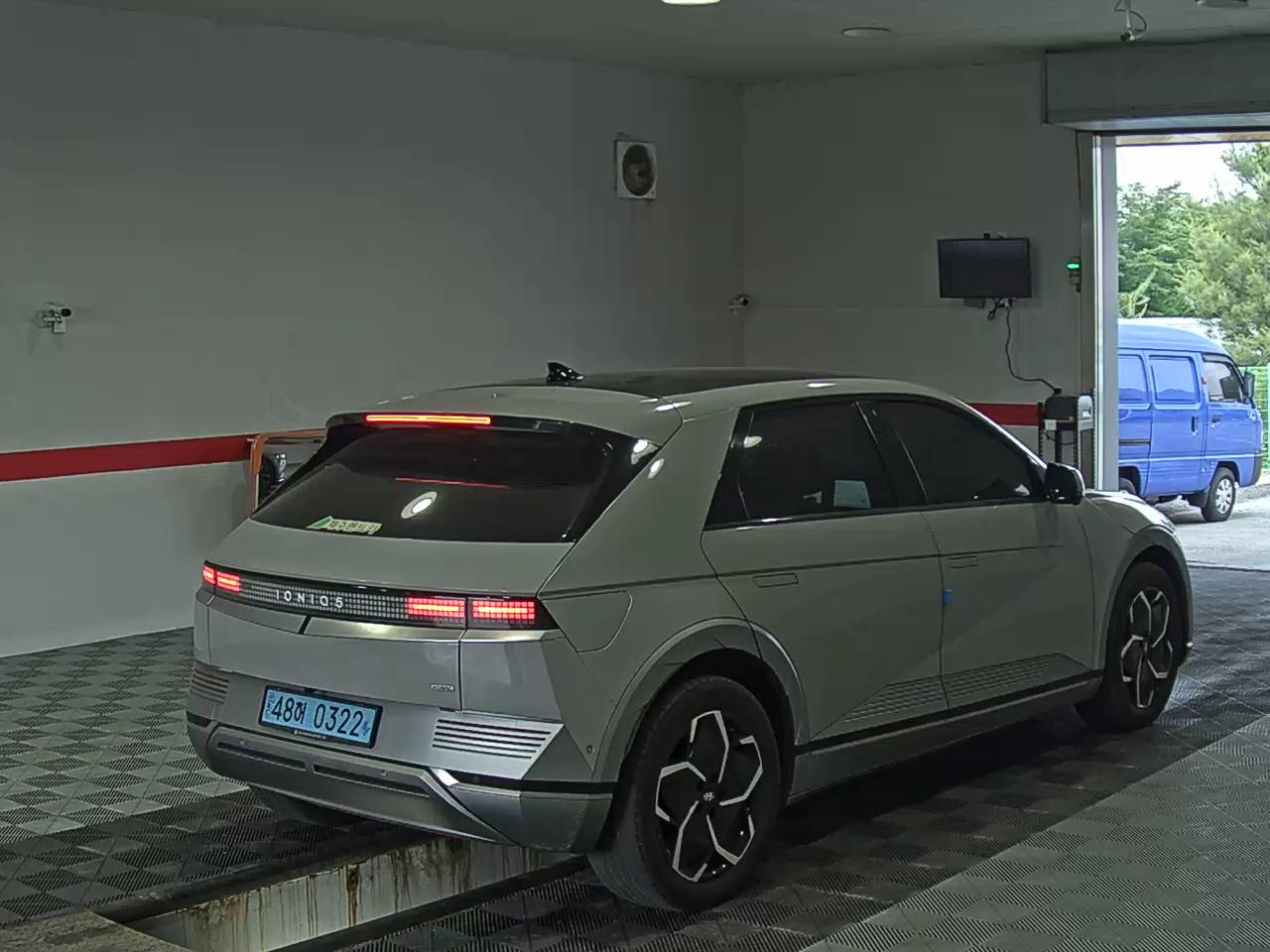 2023 - hyundai ioniq