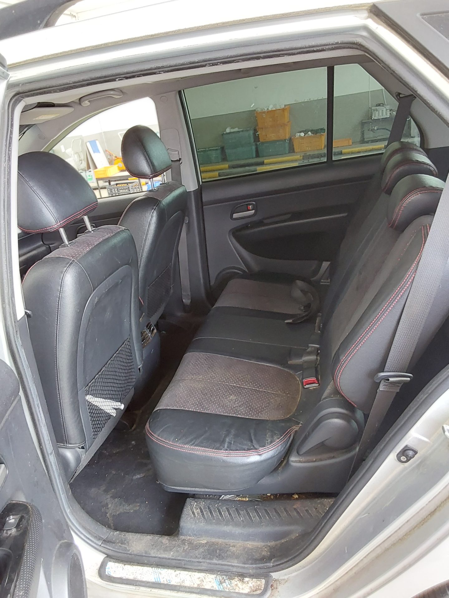 2009 - kia carens