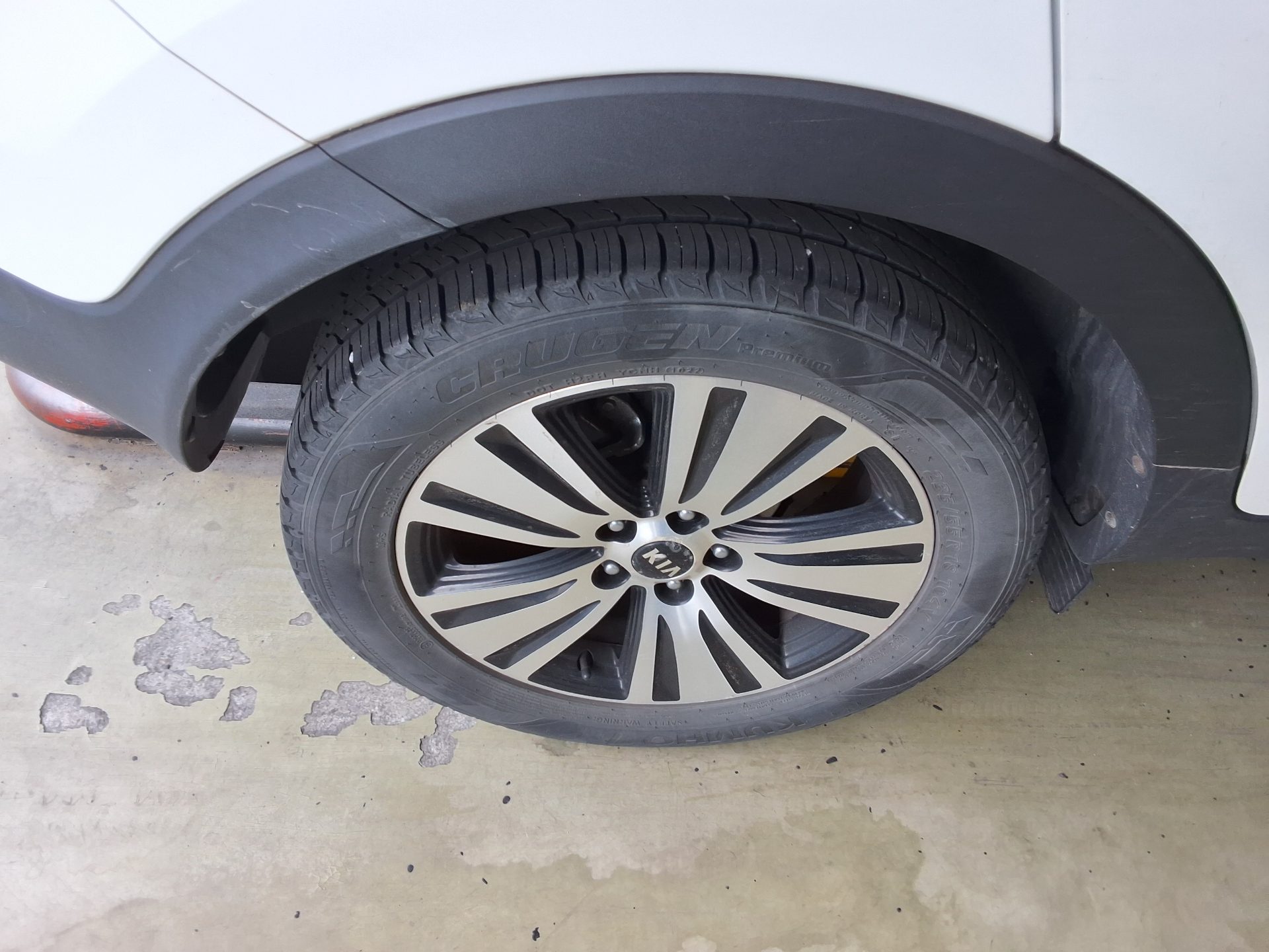 2014 - kia sportage