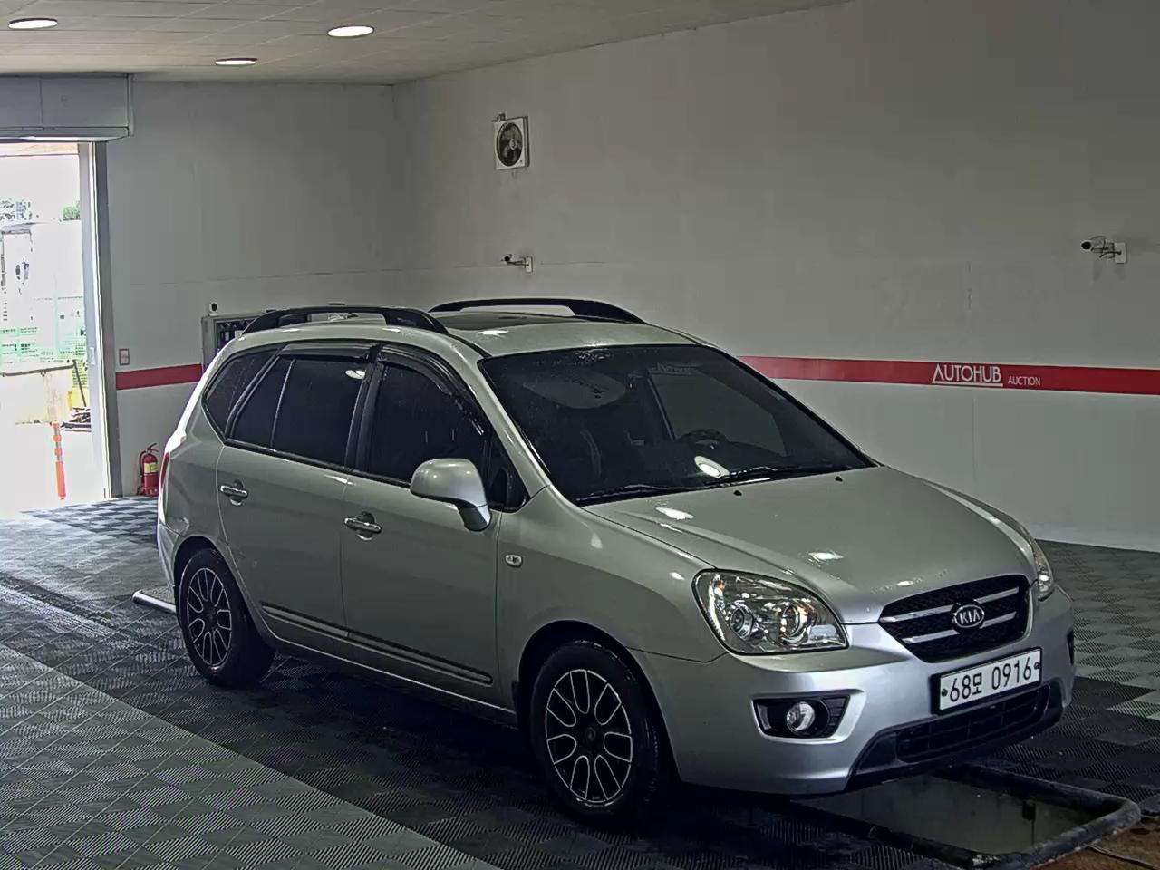 2009 - kia carens