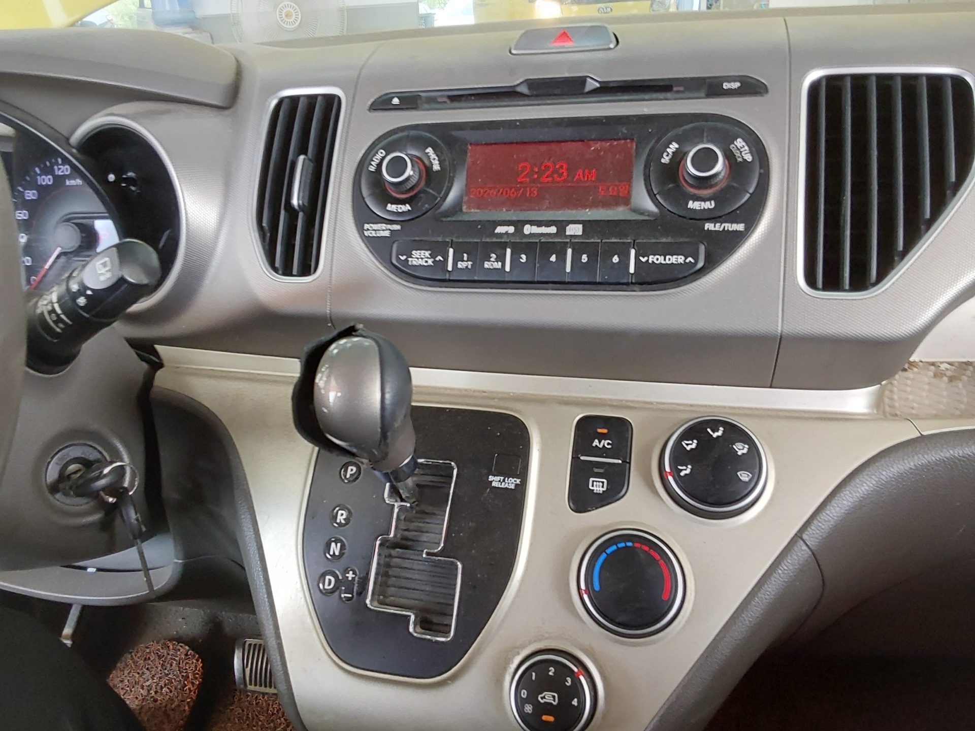 2012 - kia ray
