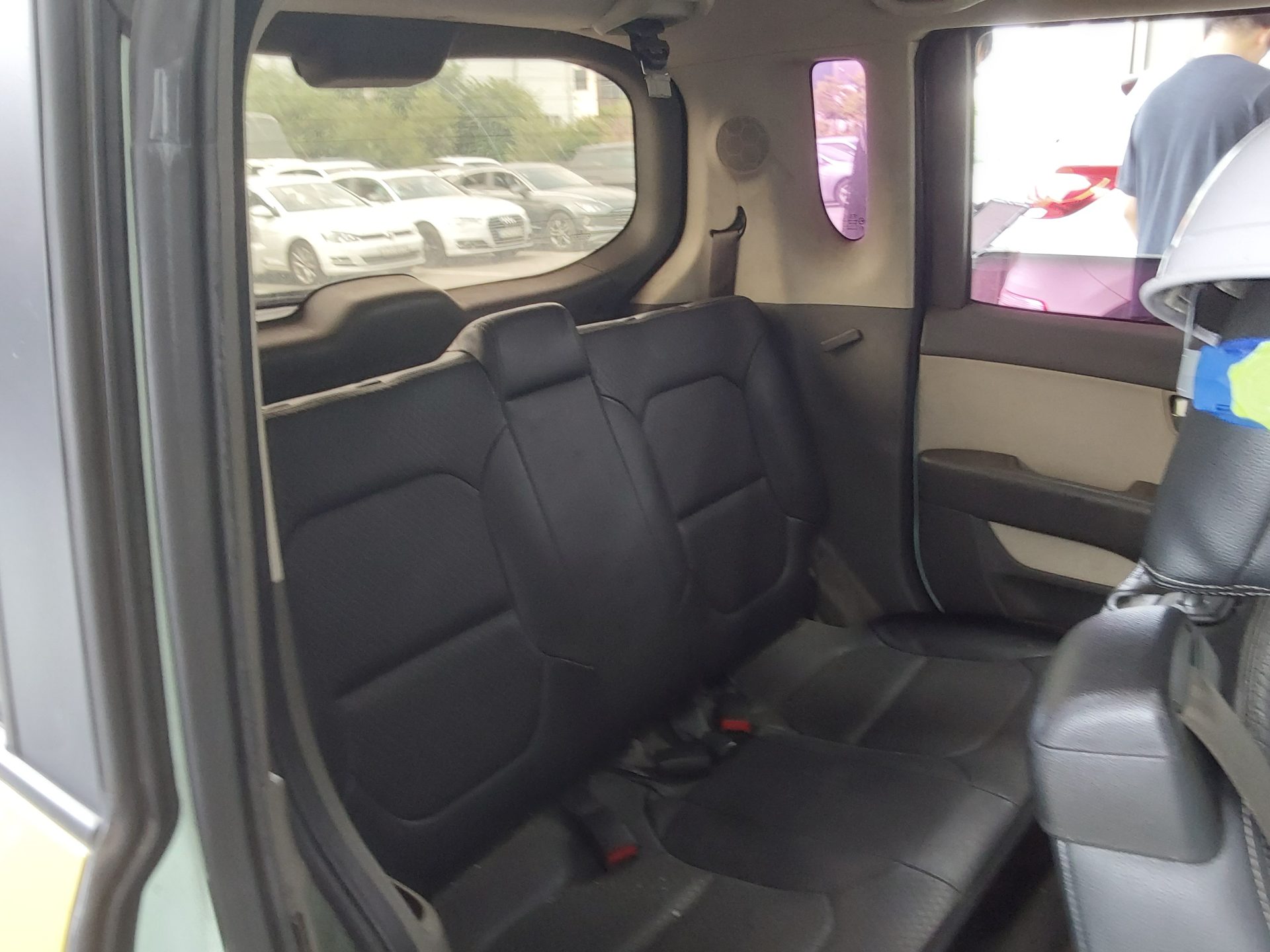 2012 - kia ray